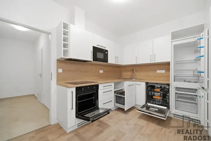 Pronájem bytu 1+1, Pardubice, Teplého, 35 m2