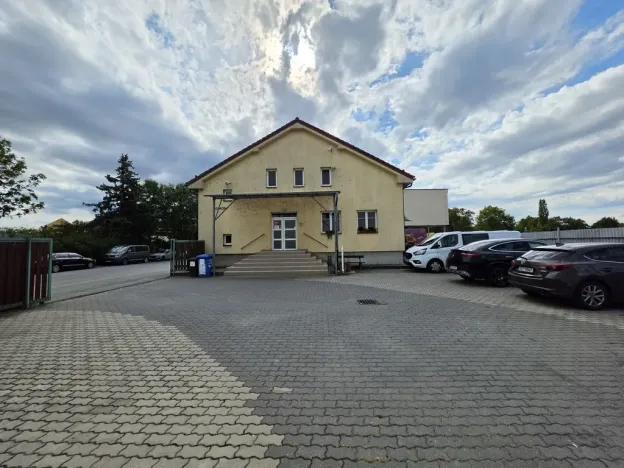 Pronájem kanceláře, Plzeň, Na Roudné, 56 m2