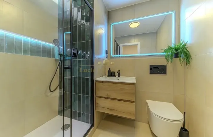 Prodej bytu 2+kk, Praha - Kobylisy, Taussigova, 42 m2