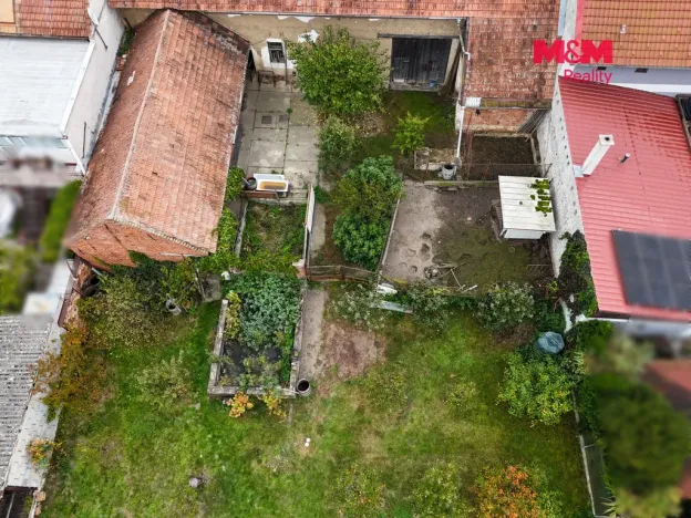 Prodej rodinného domu, Záříčí, 850 m2