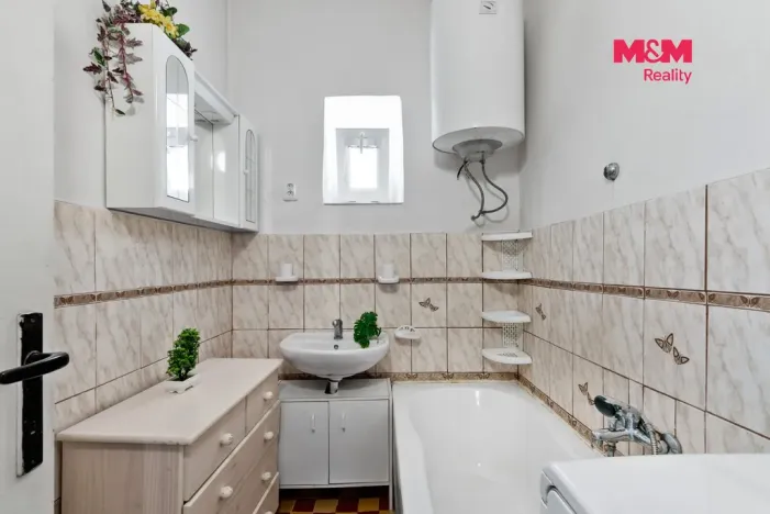 Prodej rodinného domu, Čestín, 80 m2