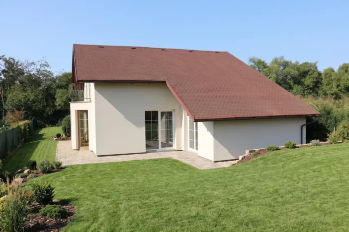 Prodej rodinného domu, Lochenice, 130 m2