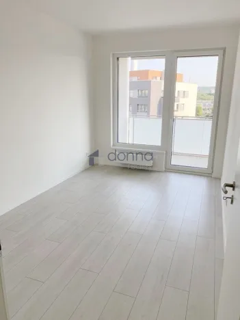 Pronájem bytu 2+kk, Praha, U plynárny, 56 m2