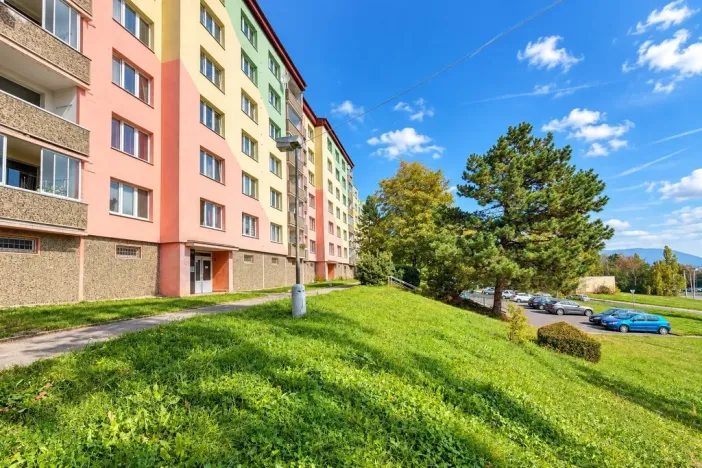 Prodej bytu 2+1, Chomutov, Výletní, 57 m2