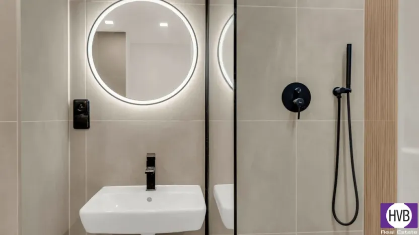 Prodej bytu 3+kk, Praha, Oblouková, 63 m2