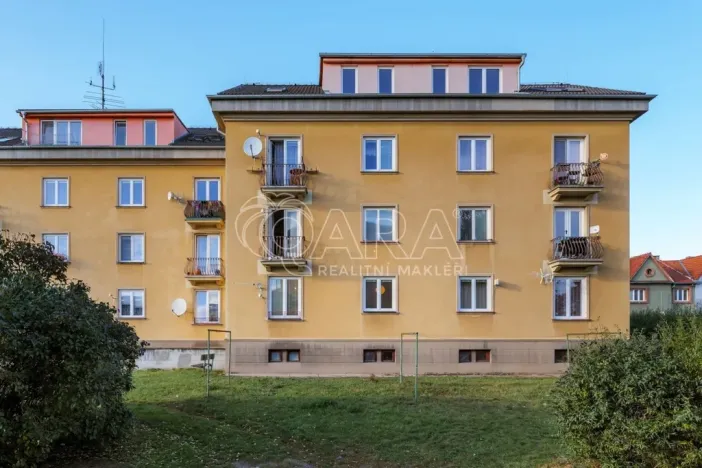 Pronájem bytu 2+1, Strakonice - Strakonice I, Husova, 60 m2
