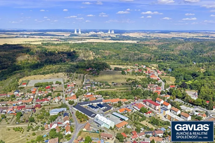 Prodej výrobních prostor, Tavíkovice, 2774 m2