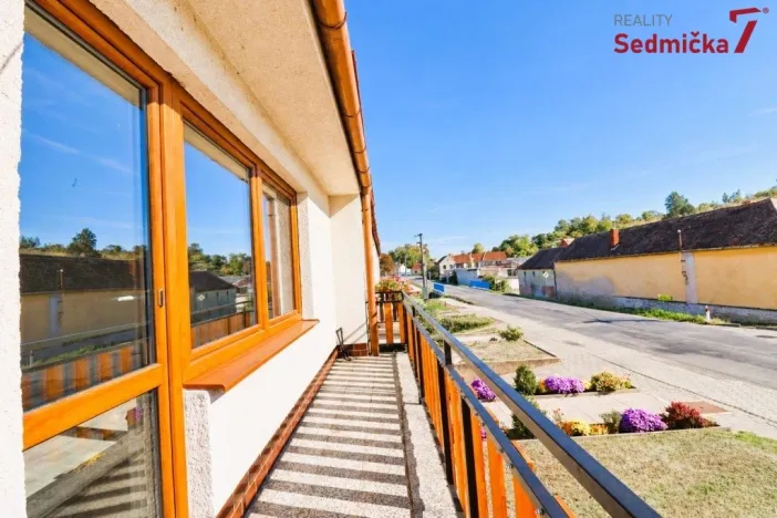 Prodej rodinného domu, Únanov, 300 m2