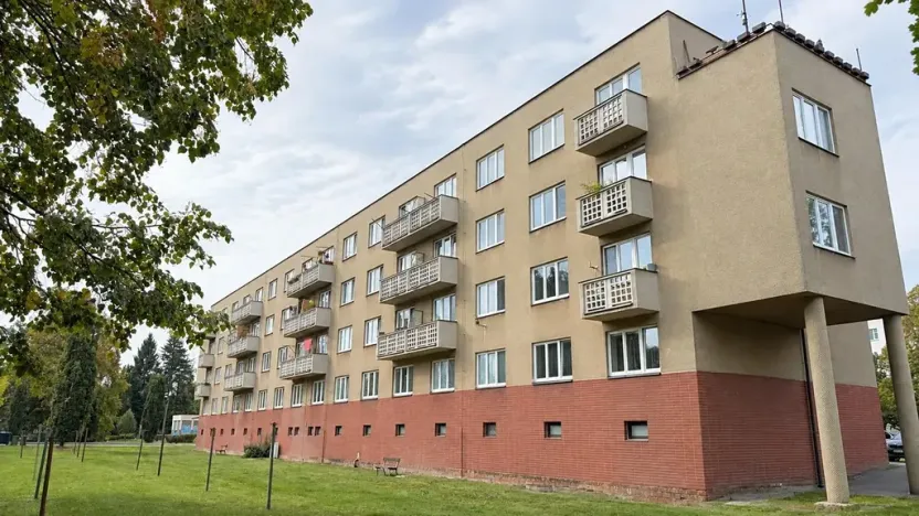 Pronájem bytu 2+1, Hradec Králové, Labská kotlina, 48 m2