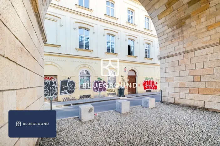 Pronájem bytu 1+kk, Praha - Karlín, Prvního pluku, 25 m2