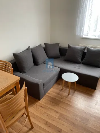 Pronájem bytu 2+kk, Praha, Hostavická, 30 m2