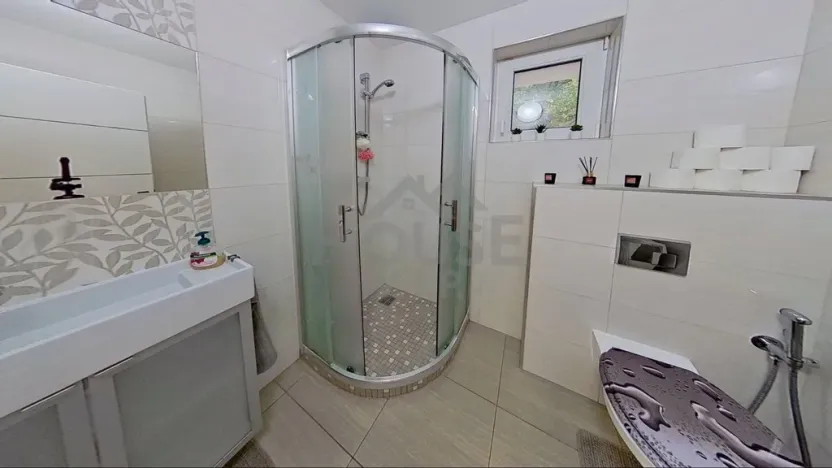 Prodej rodinného domu, Zdiby - Přemyšlení, 246 m2