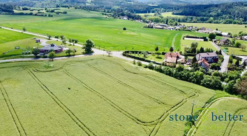 Prodej pole, Buš, 4240 m2