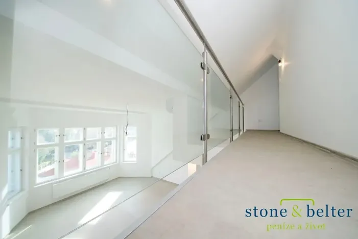 Pronájem bytu 3+kk, Praha - Bubeneč, Bubenečská, 115 m2