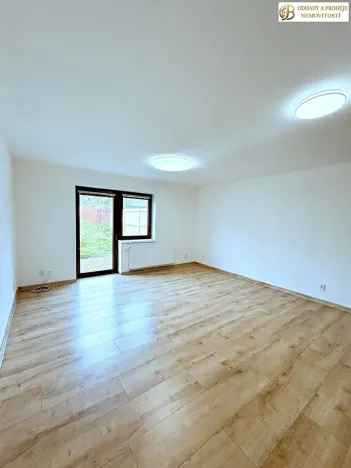 Pronájem bytu 2+kk, Uničov, Stromořadí, 45 m2