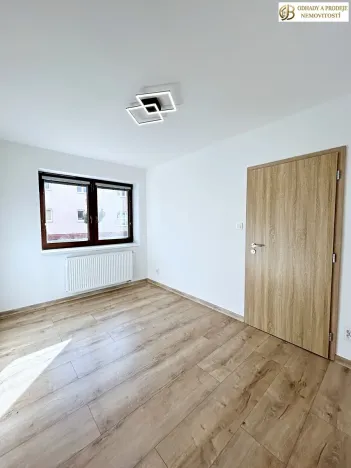 Pronájem bytu 2+kk, Uničov, Stromořadí, 45 m2