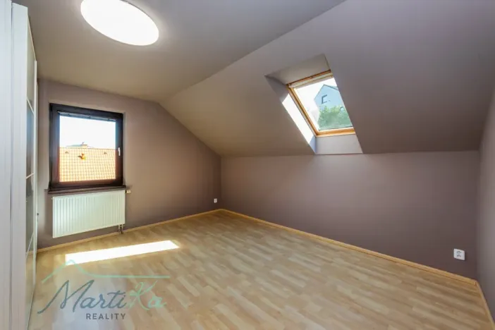 Prodej rodinného domu, Nový Knín, Kozohorská, 216 m2