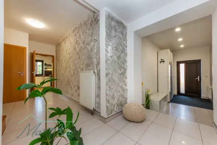 Prodej rodinného domu, Nový Knín, Kozohorská, 216 m2