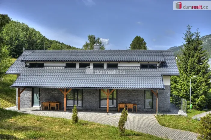 Prodej rodinného domu, Dolní Morava, 184 m2