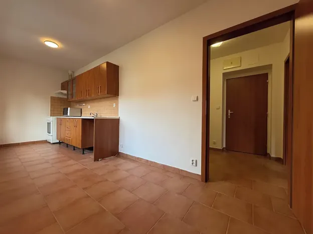 Pronájem bytu 1+1, Chomutov, Kadaňská, 45 m2