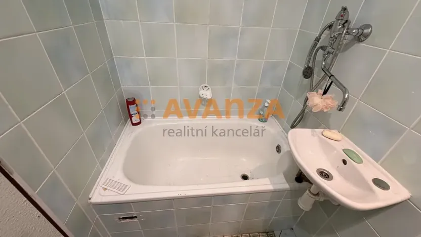 Prodej bytu 2+kk, Děčín, Jezdecká, 35 m2