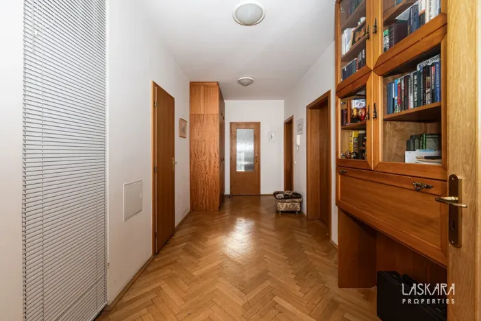 Prodej bytu 2+1, Karlovy Vary - Drahovice, Blahoslavova, 91 m2