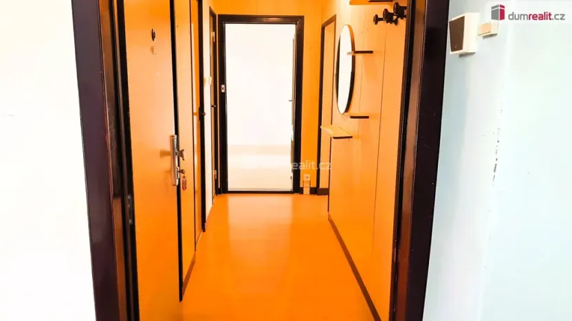 Prodej bytu 3+1, Rousínov, V Sídlišti, 74 m2