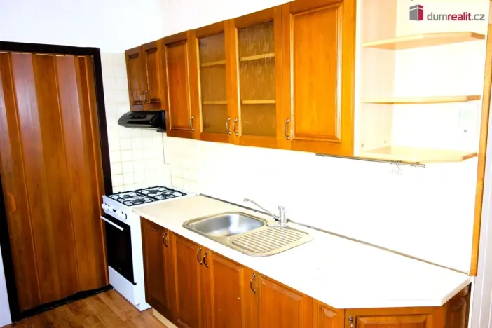 Prodej bytu 3+1, Rousínov, V Sídlišti, 74 m2