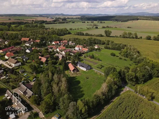 Prodej vícegeneračního domu, Žeretice, 320 m2