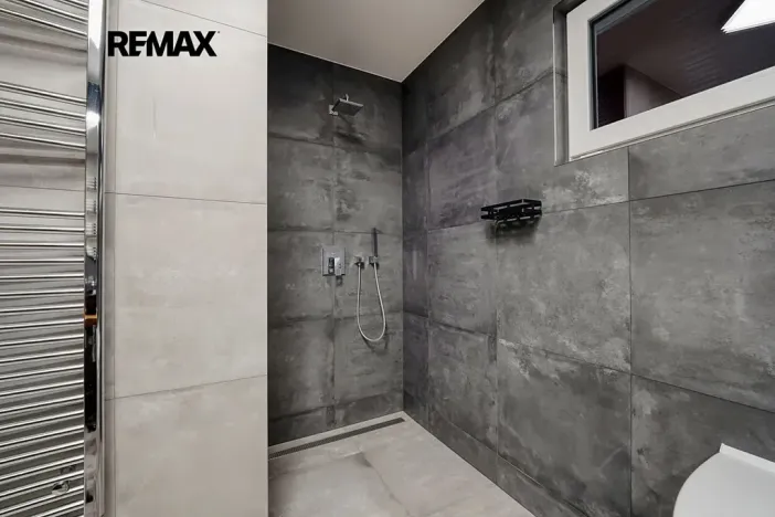 Prodej rodinného domu, Pomezí nad Ohří, 97 m2