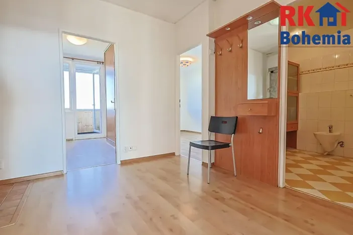 Pronájem bytu 3+1, Praha - Prosek, Vysočanská, 84 m2