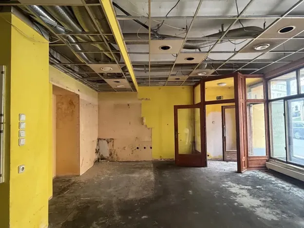 Pronájem obchodního prostoru, Pelhřimov, Nádražní, 77 m2