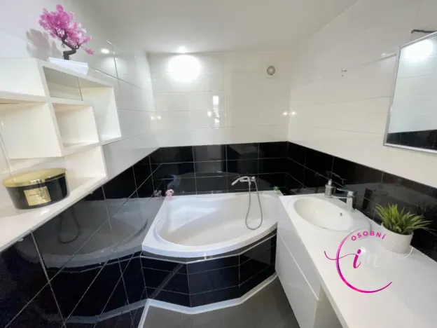 Pronájem bytu 3+1, Jihlava, Březinova, 72 m2