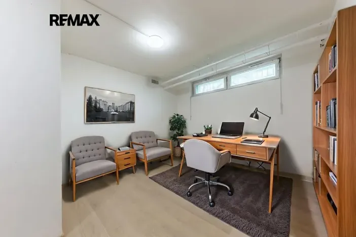 Prodej bytu 1+kk, Praha - Střížkov, Děčínská, 23 m2