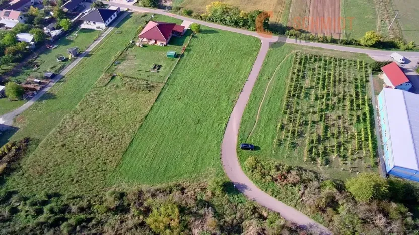 Prodej komerčního pozemku, Pravlov, 3077 m2