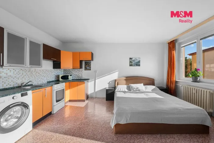 Prodej bytu 1+kk, Ústí nad Labem - Bukov, Dukelských hrdinů, 30 m2