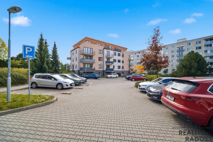 Pronájem bytu 2+kk, Pardubice, Dubinská, 73 m2