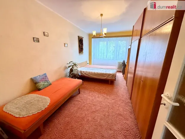 Pronájem bytu 2+1, Kralupy nad Vltavou - Lobeček, Družstevní, 54 m2