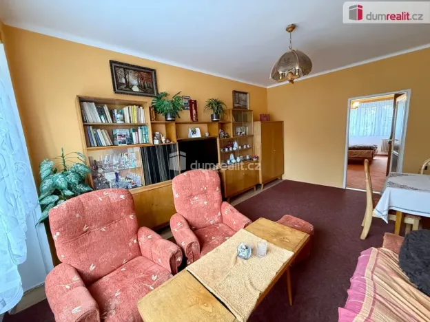 Pronájem bytu 2+1, Kralupy nad Vltavou - Lobeček, Družstevní, 54 m2