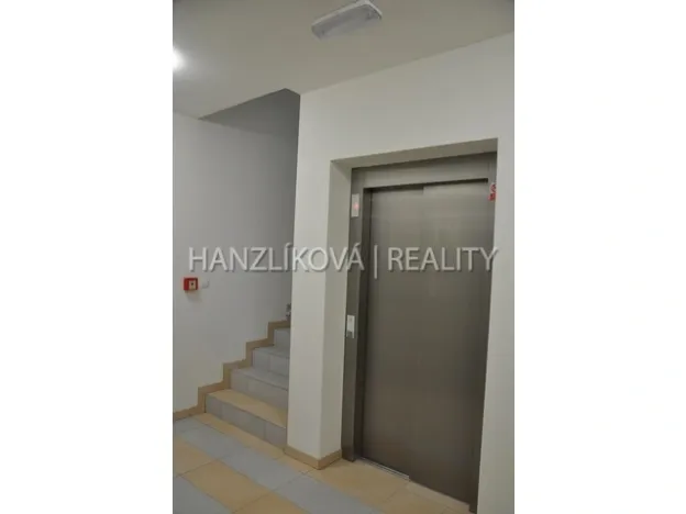 Pronájem bytu 2+kk, České Budějovice - České Budějovice 2, Volejbalistů, 48 m2