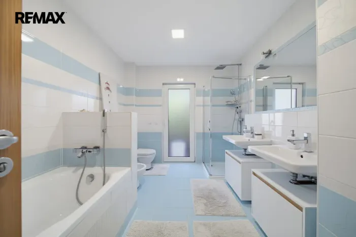 Prodej rodinného domu, Sadov - Bor, 115 m2