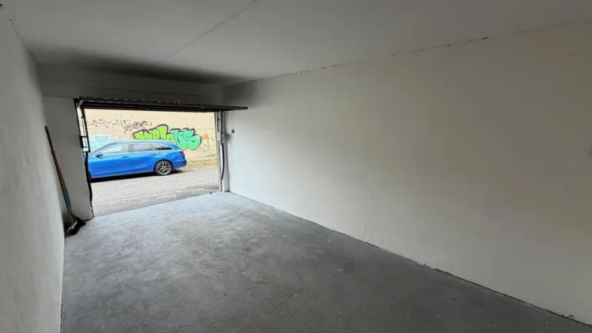 Prodej garáže, Praha - Strašnice, Limuzská, 16 m2