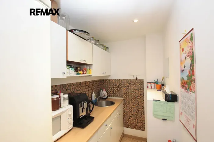 Prodej obchodního prostoru, Praha - Hlubočepy, Voskovcova, 141 m2
