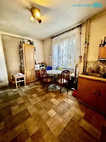 Prodej rodinného domu, Dalovice, Borská, 170 m2