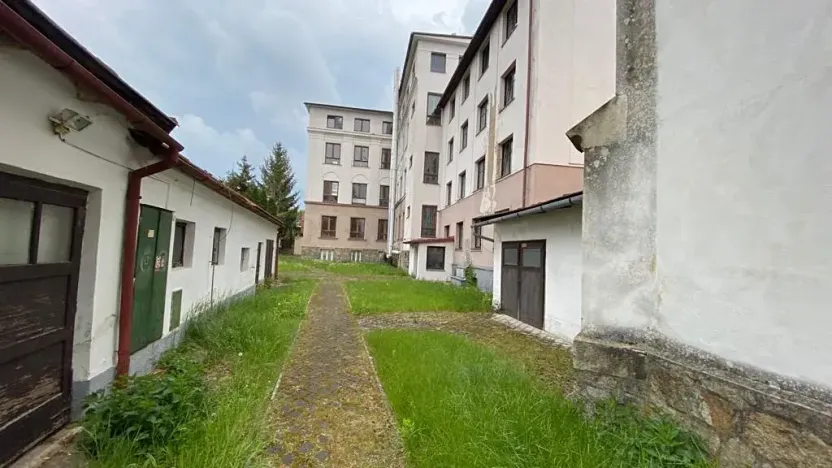 Prodej komerční nemovitosti, Vidnava, Klášterní, 4169 m2