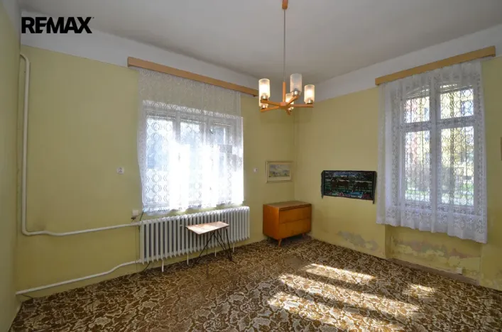 Prodej obchodního prostoru, Uničov, Litovelská, 90 m2