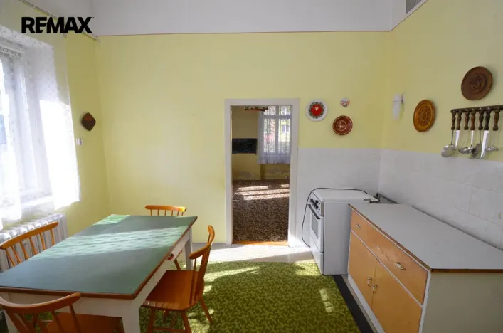 Prodej obchodního prostoru, Uničov, Litovelská, 90 m2