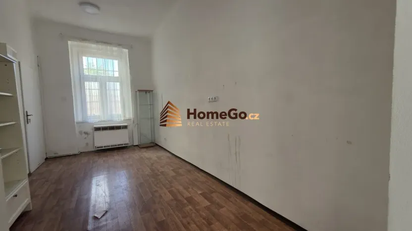 Pronájem obchodního prostoru, Praha - Vršovice, Žitomírská, 34 m2