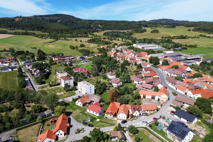 Prodej rodinného domu, Chlumany, 200 m2