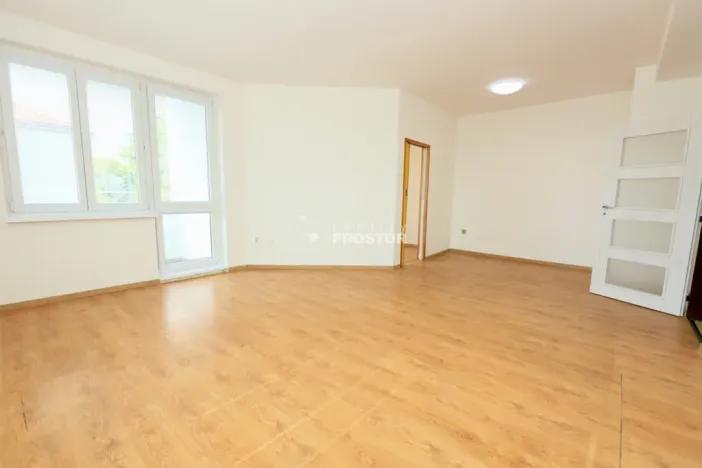 Pronájem bytu 3+1, Praha - Hlubočepy, Lumiérů, 71 m2